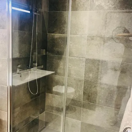 Appartement F2 Moderne & Spacieux En Residence أجاكسيو