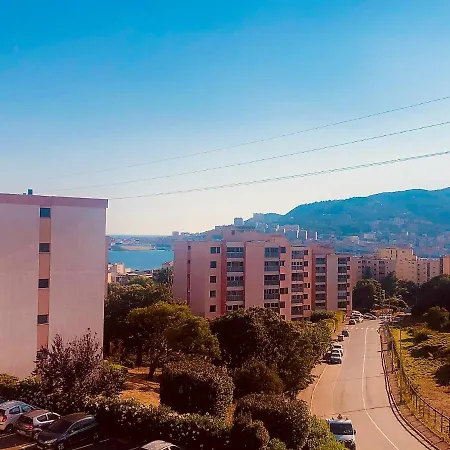 Appartement F2 Moderne & Spacieux En Residence شقة